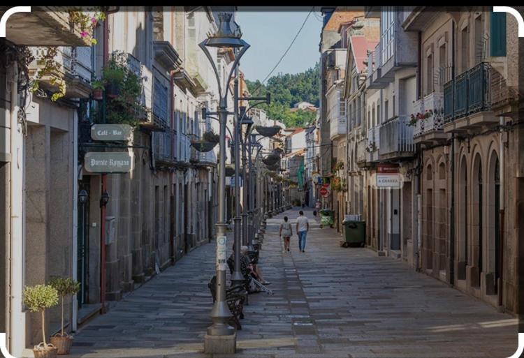 Un Rincon Romano Caldas De Reis Bagian luar foto